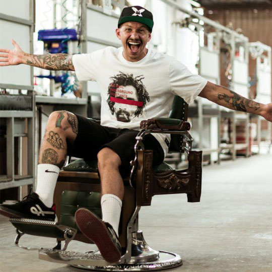 Willy Morales conhece a fábrica Van De Velde em Limeira