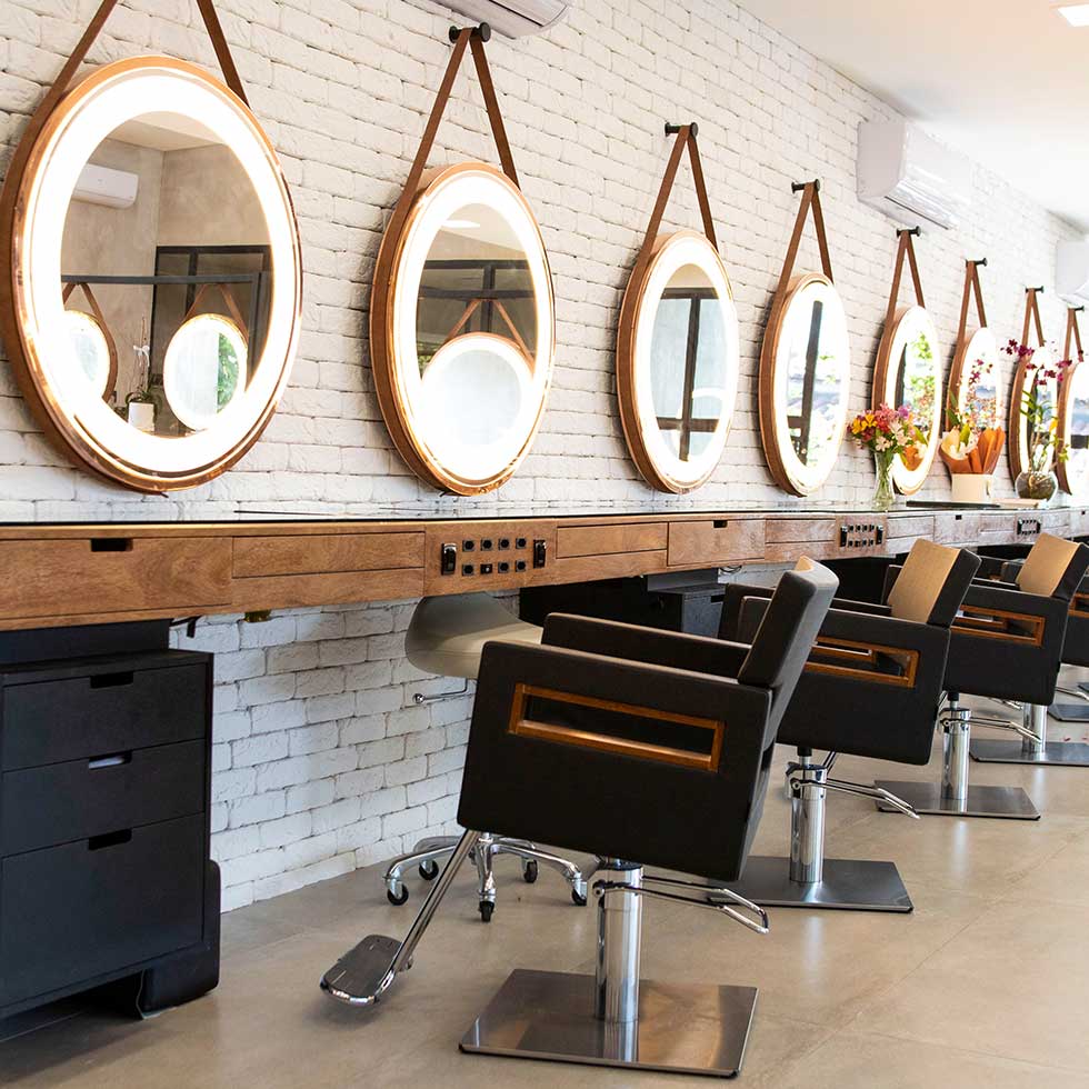 Poltrona Elegance Plus Madeira Baixo